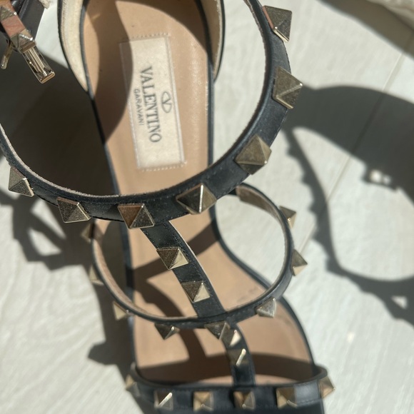 New Valentino - Picture 4 of 4